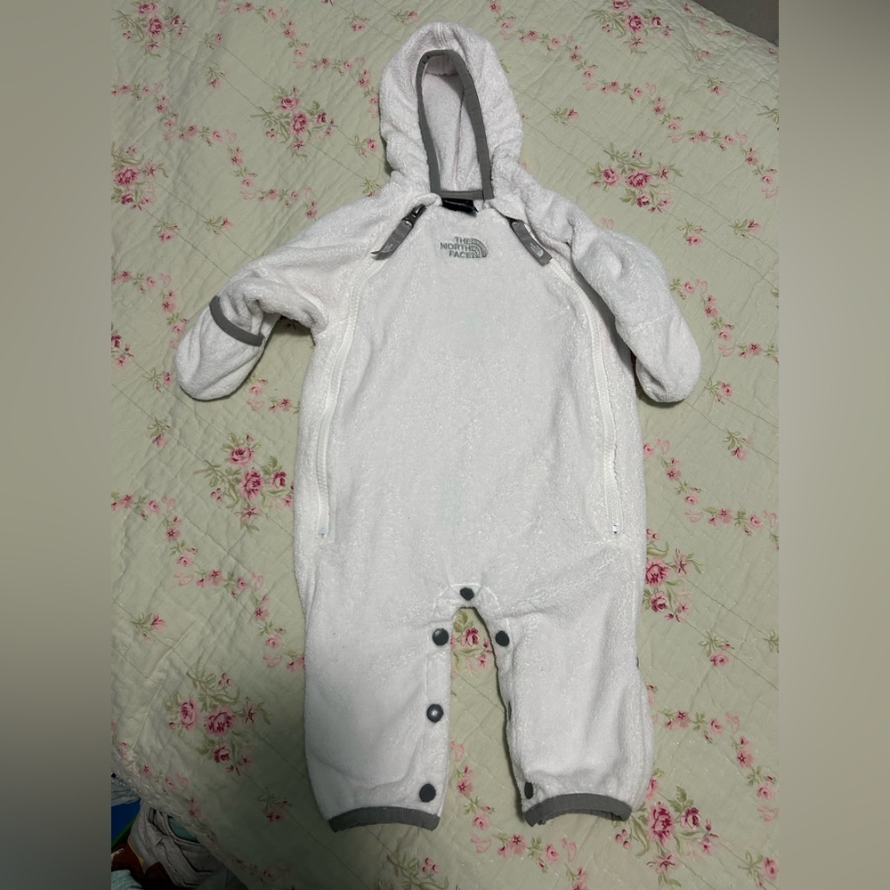 North face fleece suit size 0-3M